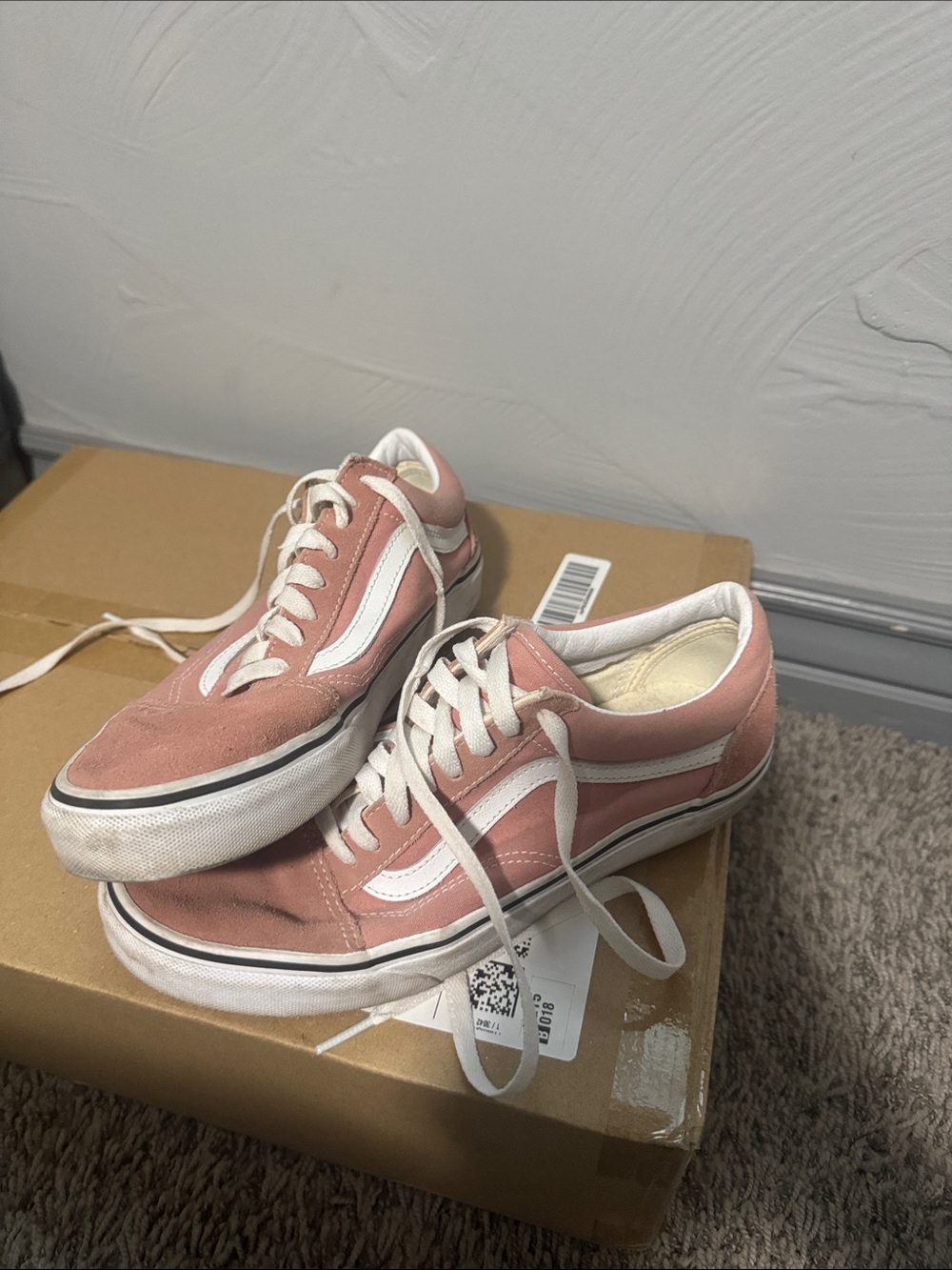 Vans Women's Pink Canvas Low-Top Sneakers with White Stripe